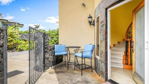 Kawena 5 House in Holualoa