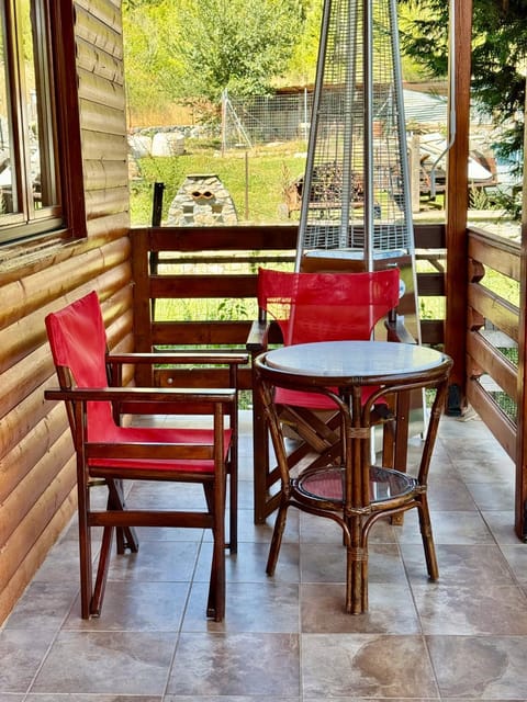 Garden, View (from property/room), Balcony/Terrace, Dining area, Garden view