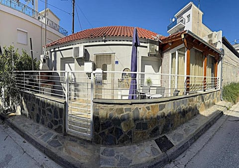 Property building, BBQ facilities, Balcony/Terrace, Dining area