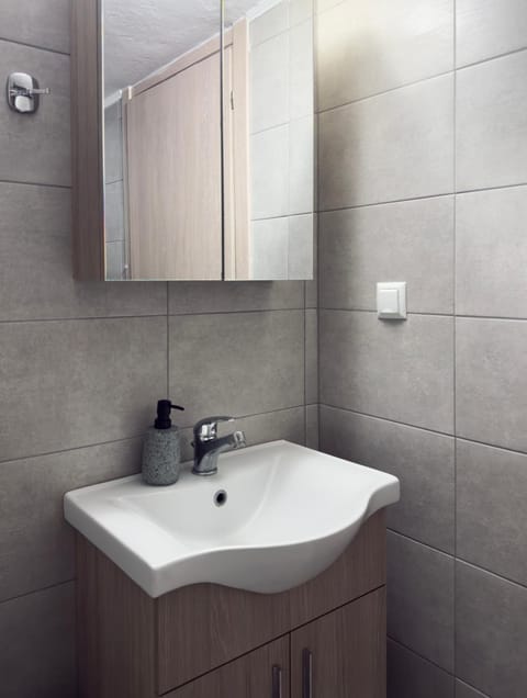 Benoikon House With Free Private Parking Apartment in Decentralized Administration of Macedonia and Thrace