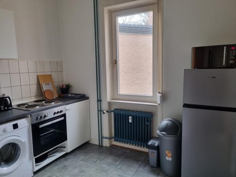 Gemütliches 3 Zimmer Apartment mit Küche und Garten Apartment in Offenbach