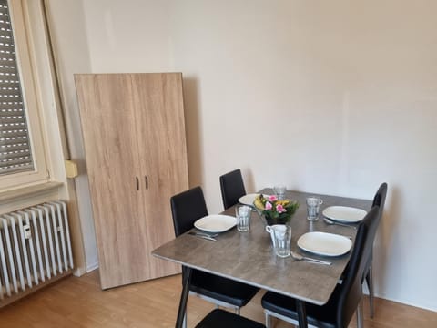 Gemütliches 3 Zimmer Apartment mit Küche und Garten Apartment in Offenbach