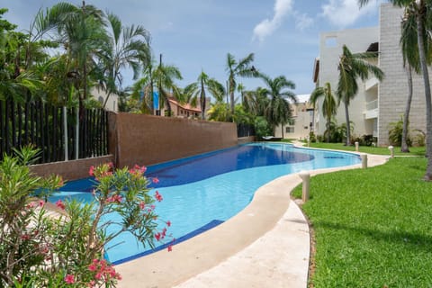 Day, Garden, Garden view, Pool view, Swimming pool, Swimming pool