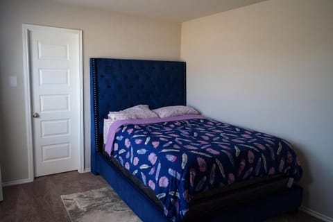 KAS resident Apartment in Little Elm