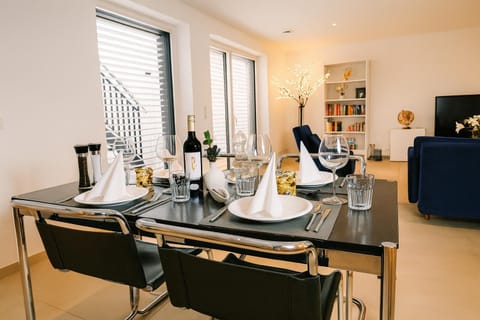Dining area, Dinner