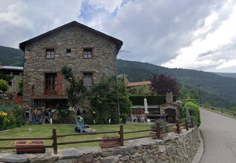 Property building, Natural landscape, Mountain view