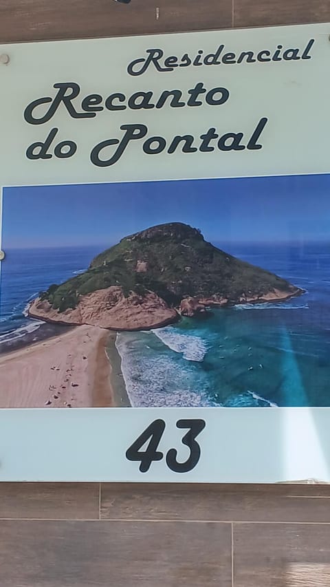 Apt com Varanda 2 qdras Praia Pontal Apartment in Rio de Janeiro