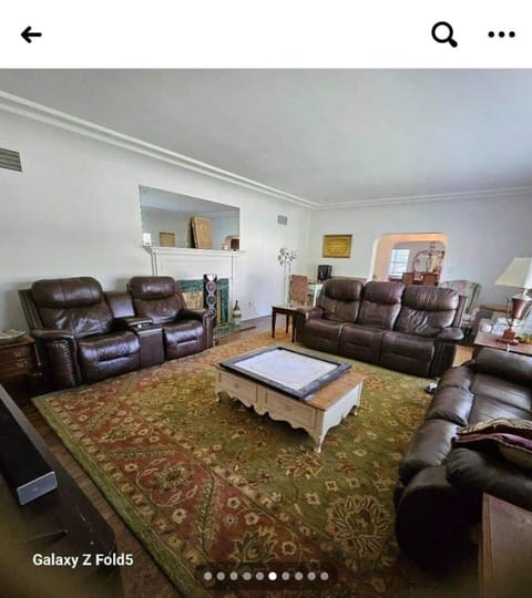 Peaceful family home House in Fresno