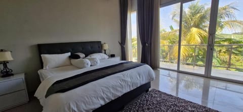 Spacious 3BR Villa in Jembrana Villa in Bali