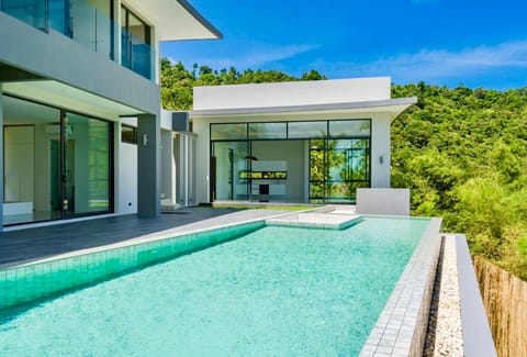 Property building, Day, Natural landscape, Pool view, Swimming pool