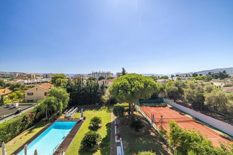 Natural landscape, Bird's eye view, Pool view