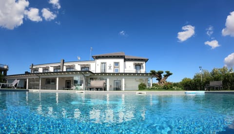 Property building, Pool view, Swimming pool, Swimming pool