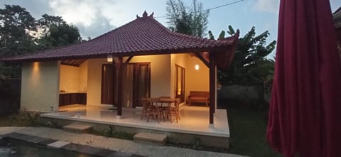 pondok teja House in Sukawati