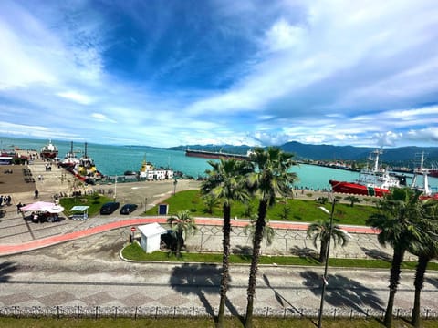 Day, Mountain view, Sea view, Parking