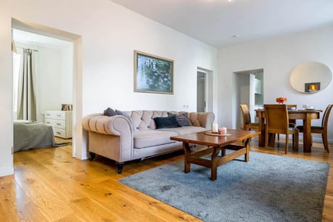 Domillion New City Hall Duplex D11C for 12 ppl Apartment in Vilnius