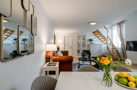 Domillion 3bdr Huge Town Hall Luxury Apt AC D3948 Apartment in Vilnius