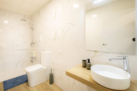 Casa Valencia Berni - Bright & Spacious Apartment Near Valencia Center Apartment in Valencia