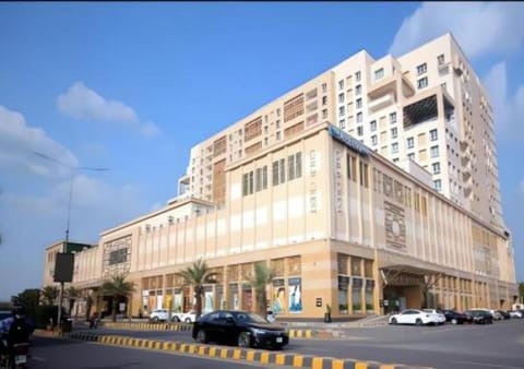 Property building, Location
