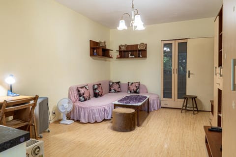 The Lindens 1 Bedroom Cozy Apartment plus Free Parking by BulgarianHomes Apartment in Sofia