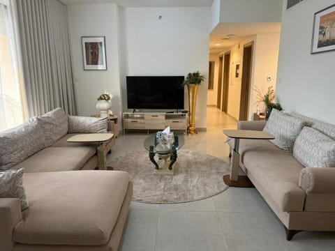 Luxury 2-Bedroom APT - Sea Views in Saadiyat Island Apartment in Abu Dhabi