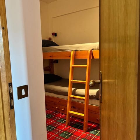 Capricorn Hideout Perfect Spot in Prato Nevoso Apartment in Prato Nevoso