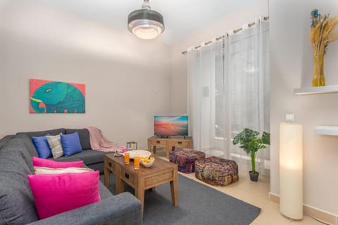 Living room, Decorative detail, Seating area, air conditioner