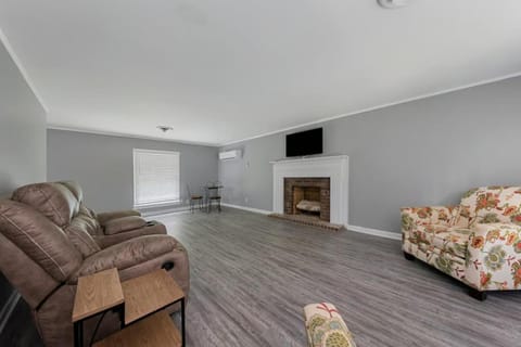 Stylish Modern and Spacious Unit in Glasgow Apartment in Glasgow