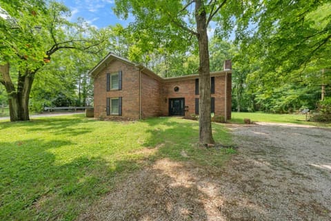Stylish Modern and Spacious Unit in Glasgow Apartment in Glasgow
