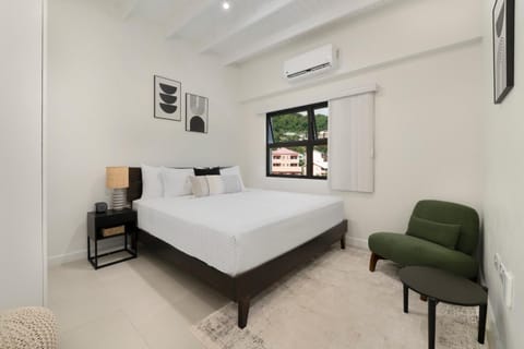 Seating area, Bedroom