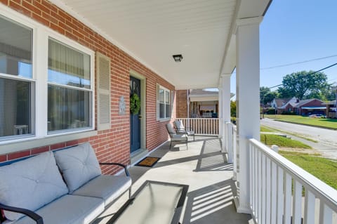 Walk to Ritter Park Renovated Home Near Marshall! House in Huntington