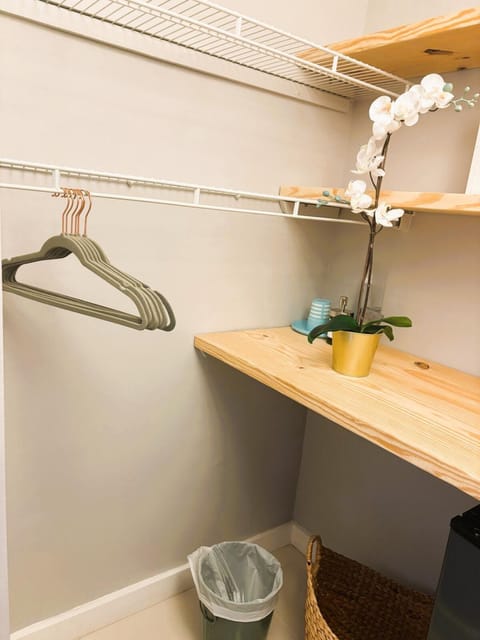 Urban Oasis Studio, Miami near Coral Gables #5 Apartment in Coral Gables