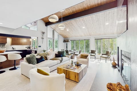 Booth Falls Estate (Chalet + Bungalow) House in Vail