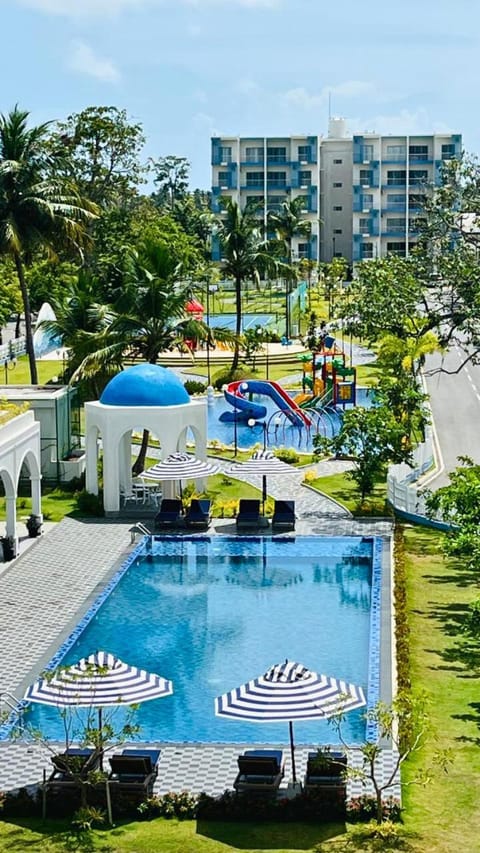 Balcony/Terrace, Pool view