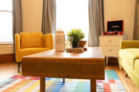 TV and multimedia, Decorative detail, Entertainment