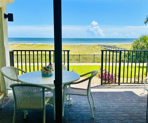 Patio, Natural landscape, Dining area, Sea view