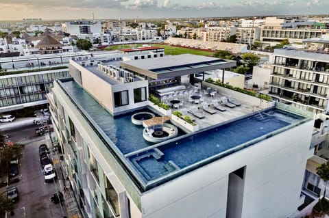 Property building, Bird's eye view, Swimming pool, Location