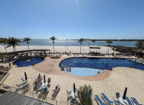 Pool view, Swimming pool, sunbed