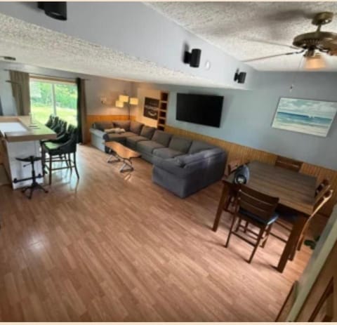 Eddys Motel Motel in East Jordan