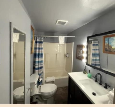 Eddys Motel Motel in East Jordan