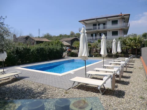 Day, Pool view, Swimming pool, sunbed