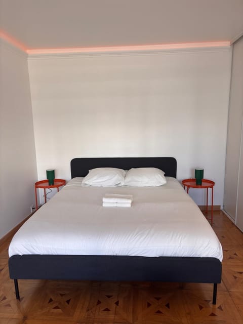 La Suite - tram access and private parking Apartment in Annemasse