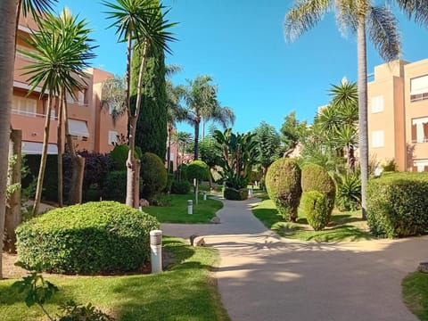 Garden, Garden view
