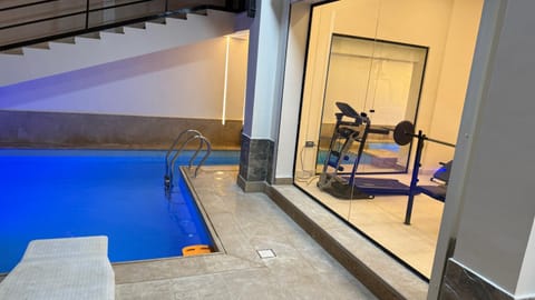 Fitness centre/facilities, Swimming pool