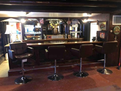 Unique and charming, exquisitely themed Log Cabin Cabin in Capital District, NY, USA