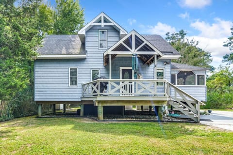 Blue Heron House in Chincoteague Island
