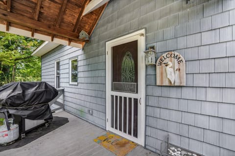 Blue Heron House in Chincoteague Island