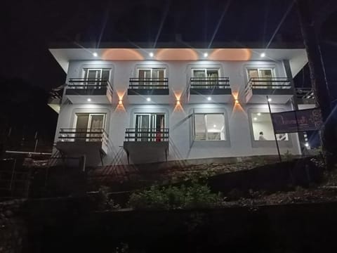 Night, Balcony/Terrace
