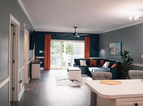 TV and multimedia, Living room, Seating area
