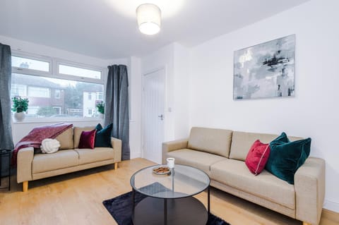 3Bed House-10 Mins to Liverpool Apartment in Wallasey