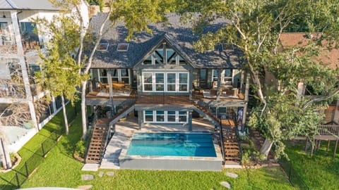 Property building, Patio, Natural landscape, View (from property/room), Balcony/Terrace, Lake view, Pool view, Swimming pool